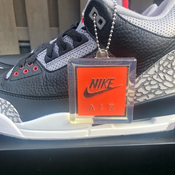 Jordan 3 black cement 2018 - Picture 7 of 11